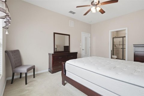 Townhouse in Groveland, Florida 3 bedrooms, 153.85 sq.m. № 2202756 - photo 16