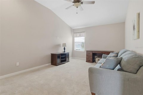 Townhouse in Groveland, Florida 3 bedrooms, 153.85 sq.m. № 2202756 - photo 20