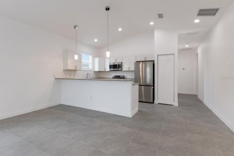 Villa ou maison à vendre à Bradenton, Floride: 3 chambres, 169.64 m2 № 1846560 - photo 5