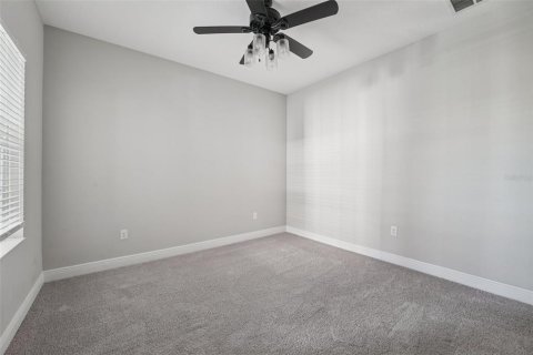 House in Fish Hawk, Florida 2 bedrooms, 141.68 sq.m. № 1791824 - photo 26