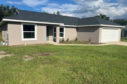 Villa ou maison à louer à Ocala, Floride: 3 chambres, 131.55 m2 № 2427630 - photo 2