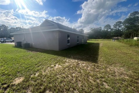 Villa ou maison à louer à Ocala, Floride: 3 chambres, 131.55 m2 № 2427630 - photo 4