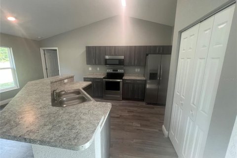 Villa ou maison à louer à Ocala, Floride: 3 chambres, 131.55 m2 № 2427630 - photo 12