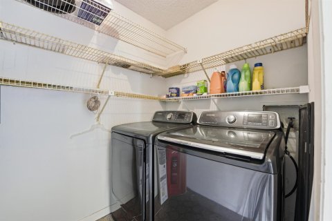 Condo in Delray Beach, Florida, 2 bedrooms  № 2246310 - photo 29