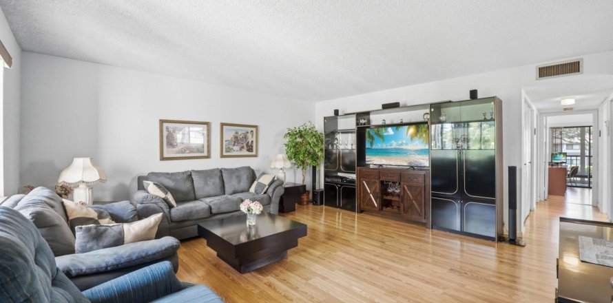 Condo in Delray Beach, Florida, 2 bedrooms  № 2246310