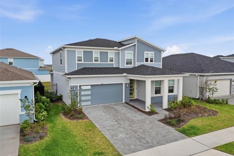 House in Orlando, Florida 5 bedrooms, 244.8 sq.m. № 2216376 - photo 2