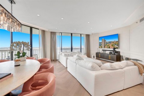 Condominio en alquiler en Aventura, Florida, 2 dormitorios, 185.8 m2 № 1946318 - foto 25