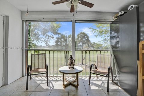 Condo in Margate, Florida, 2 bedrooms  № 2064296 - photo 20