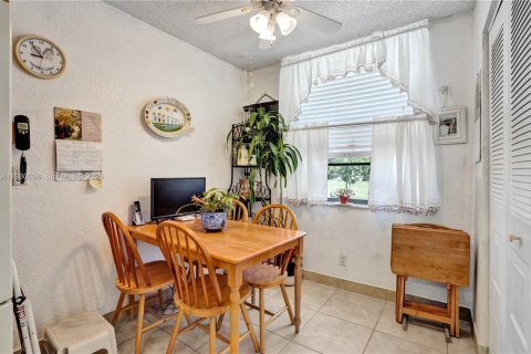 Condo in Margate, Florida, 2 bedrooms  № 2064296 - photo 18