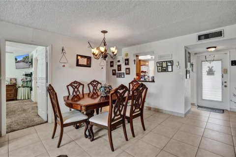 Condo in Margate, Florida, 2 bedrooms  № 2064296 - photo 5