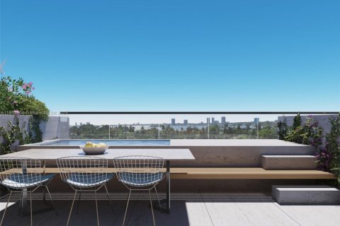 Copropriété à vendre à Bay Harbor Islands, Floride: 2 chambres № 1968750 - photo 10