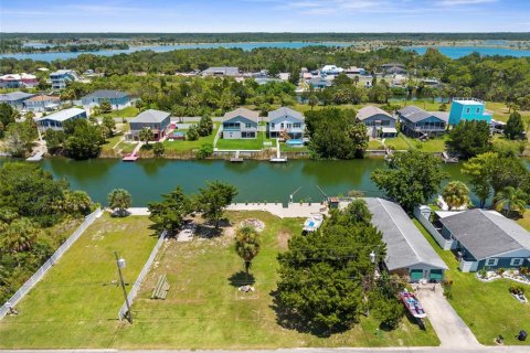 Land in Hernando Beach, Florida № 1847959 - photo 1