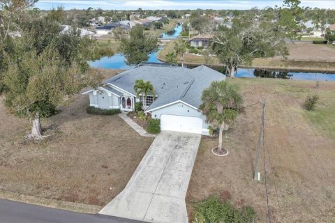 Casa en Rotonda, Florida 3 dormitorios, 192.12 m2 № 2128260