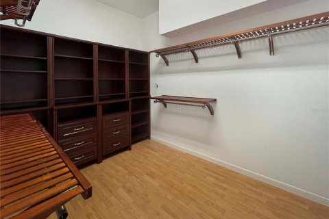 Casa en alquiler en Sarasota, Florida, 3 dormitorios, 245.35 m2 № 1915319 - foto 17