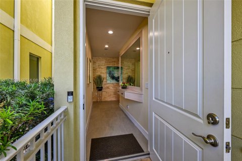 Townhouse in Hollywood, Florida 4 bedrooms, 299.89 sq.m. № 2052909 - photo 4