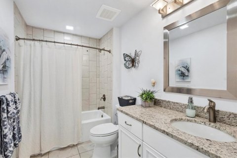 Copropriété à vendre à Osprey, Floride: 3 chambres, 181.16 m2 № 2266692 - photo 27