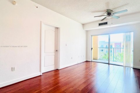 Copropriété à vendre à South Miami, Floride: 3 chambres, 108.14 m2 № 1959010 - photo 17