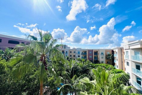 Copropriété à vendre à South Miami, Floride: 3 chambres, 108.14 m2 № 1959010 - photo 1
