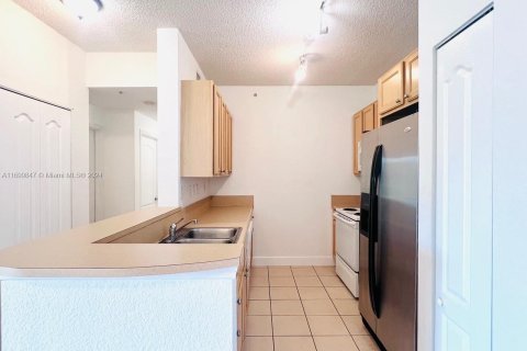 Copropriété à vendre à South Miami, Floride: 3 chambres, 108.14 m2 № 1959010 - photo 16