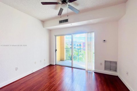 Copropriété à vendre à South Miami, Floride: 3 chambres, 108.14 m2 № 1959010 - photo 3