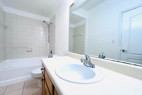 Copropriété à vendre à South Miami, Floride: 3 chambres, 108.14 m2 № 1959010 - photo 6