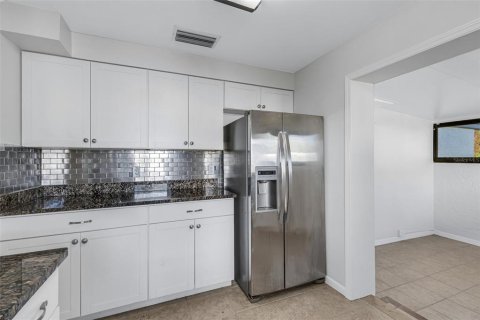 Adosado en venta en Sarasota, Florida, 3 dormitorios, 151.52 m2 № 1429092 - foto 24