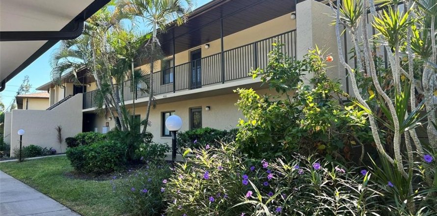Condominio en Punta Gorda, Florida, 2 dormitorios № 1555436