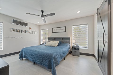 Купить виллу или дом в Катлер-Бей, Флорида 3 спальни, 169.64м2, № 2065263 - фото 17