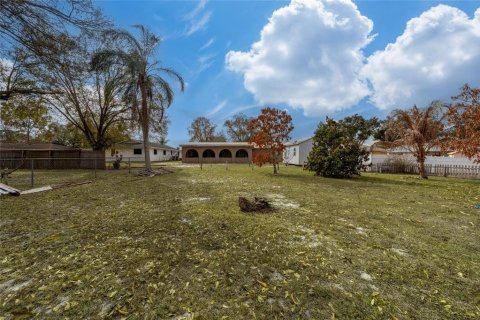 House in Sebring, Florida 2 bedrooms, 134.62 sq.m. № 2166124 - photo 20