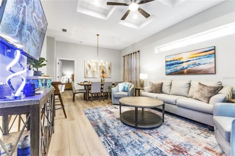 Immobilier commercial à vendre à Sarasota, Floride: 6 chambres, 227.61 m2 № 2266443 - photo 5