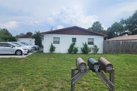 Immobilier commercial à vendre à Palm Beach Gardens, Floride: 224.08 m2 № 1875461 - photo 3