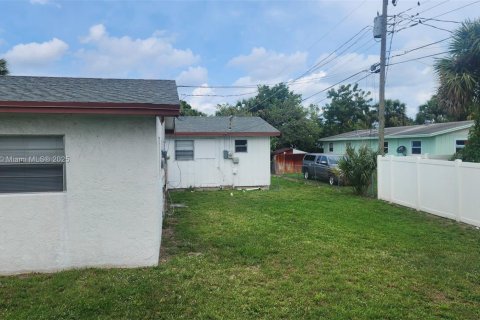 Immobilier commercial à vendre à Palm Beach Gardens, Floride: 224.08 m2 № 1875461 - photo 6