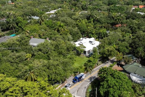 Casa en venta en Miami, Florida, 4 dormitorios, 229.19 m2 № 2035382 - foto 2