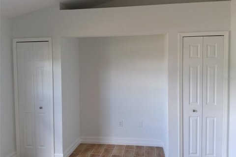 House in Punta Gorda, Florida 4 bedrooms, 178.19 sq.m. № 2220507 - photo 10
