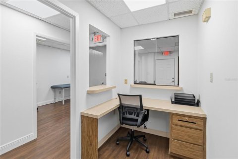 Commercial property in Kissimmee, Florida 129.69 sq.m. № 2218100 - photo 10