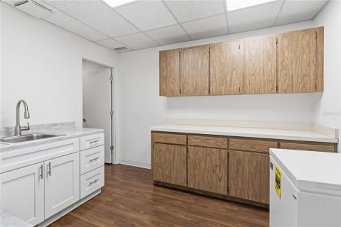 Commercial property in Kissimmee, Florida 129.69 sq.m. № 2218100 - photo 23