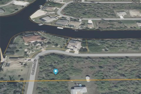 Terreno en venta en Port Charlotte, Florida № 2228877 - foto 3