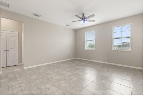Villa ou maison à vendre à Apopka, Floride: 5 chambres, 250 m2 № 2101563 - photo 17