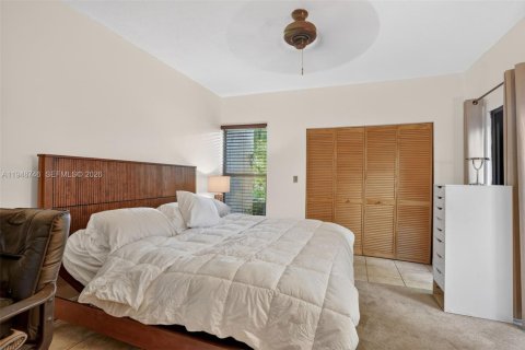 Купить кондоминиум в Пемброк-Пайнс, Флорида 2 спальни, 100.33м2, № 2005965 - фото 15