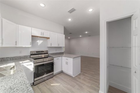 Casa en venta en Ocala, Florida, 3 dormitorios, 129.88 m2 № 1907001 - foto 11