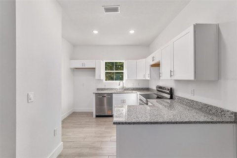 Casa en venta en Ocala, Florida, 3 dormitorios, 129.88 m2 № 1907001 - foto 14