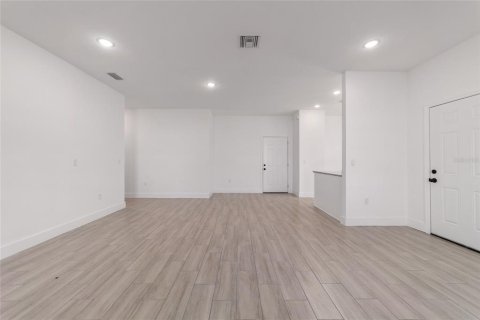 Casa en venta en Ocala, Florida, 3 dormitorios, 129.88 m2 № 1907001 - foto 8