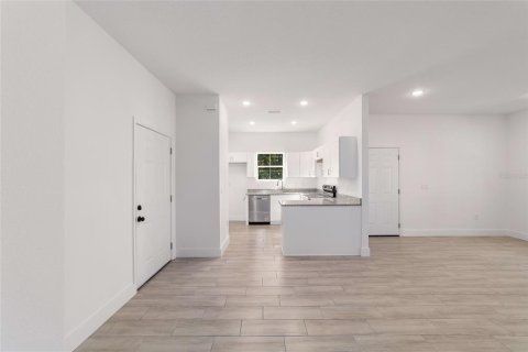 Casa en venta en Ocala, Florida, 3 dormitorios, 129.88 m2 № 1907001 - foto 15