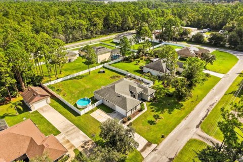 House in DeBary, Florida 4 bedrooms, 219.9 sq.m. № 1912094 - photo 29