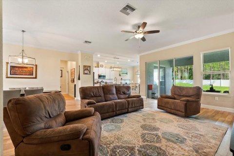 House in DeBary, Florida 4 bedrooms, 219.9 sq.m. № 1912094 - photo 4