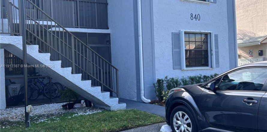 Condominio en Homestead, Florida, 3 dormitorios № 1969368