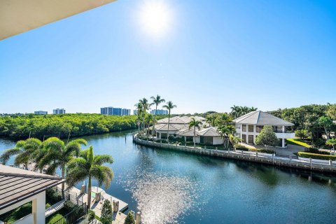 Casa en venta en Boca Raton, Florida, 5 dormitorios, 630.81 m2 № 2087733 - foto 2