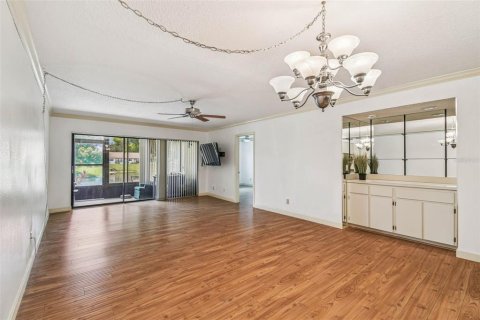 Condo in Port Richey, Florida, 2 bedrooms  № 1858426 - photo 22
