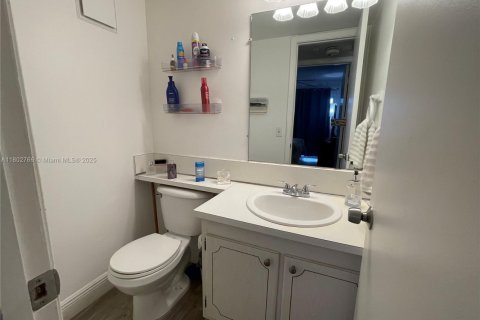Copropriété à louer à Deerfield Beach, Floride: 2 chambres, 76.18 m2 № 1960060 - photo 10