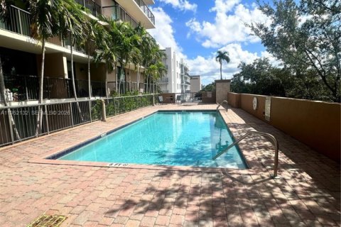 Condominio en alquiler en Miami, Florida, 2 dormitorios, 81.38 m2 № 2006477 - foto 27